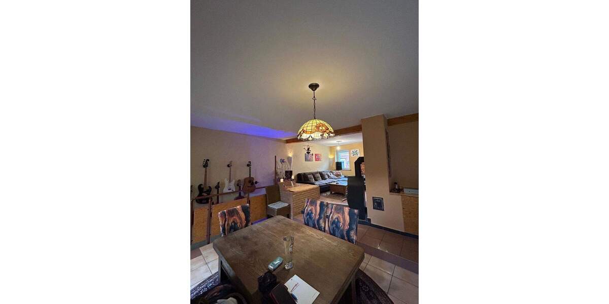 Reihenmittelhaus Schiffweiler Landsweiler - 6 Zimmer, 180 m&sup2;, 441.000&euro; | Angebot:25663175