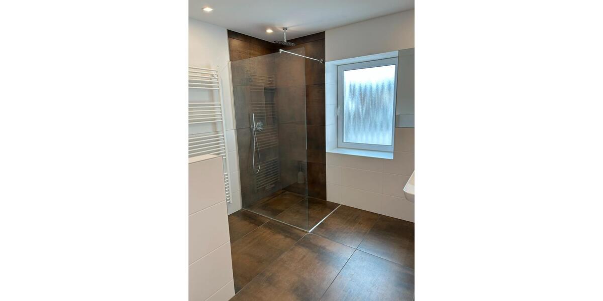 Etagenwohnung Saarbrücken Brebach-Fechingen - 3 Zimmer, 90 m&sup2;, 765&euro; | Angebot:25992795