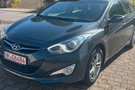 Hyundai i40 173.375 km 4.450 &euro; Dirmingen 66571