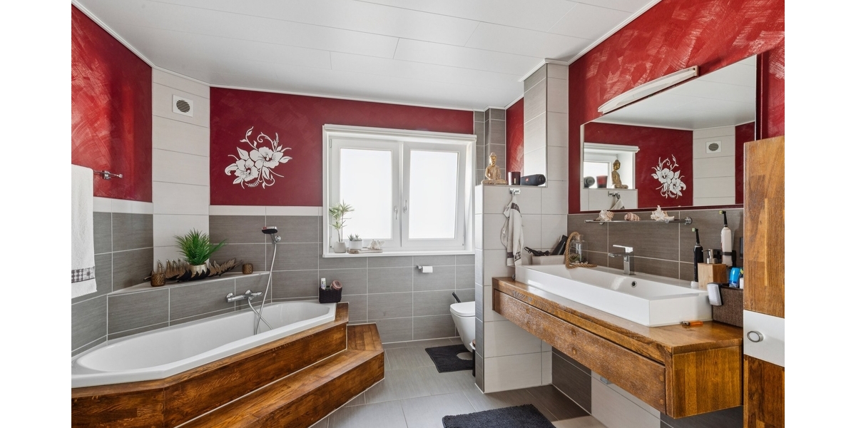 Reserviert Exklusive Stadtvilla in Thaleischweiler A+,Wärmepumpe, Jacuzzi & viele weitere Highlights - Einfamilienhaus Thaleischweiler-Fröschen Fröschen | Angebot:27267145