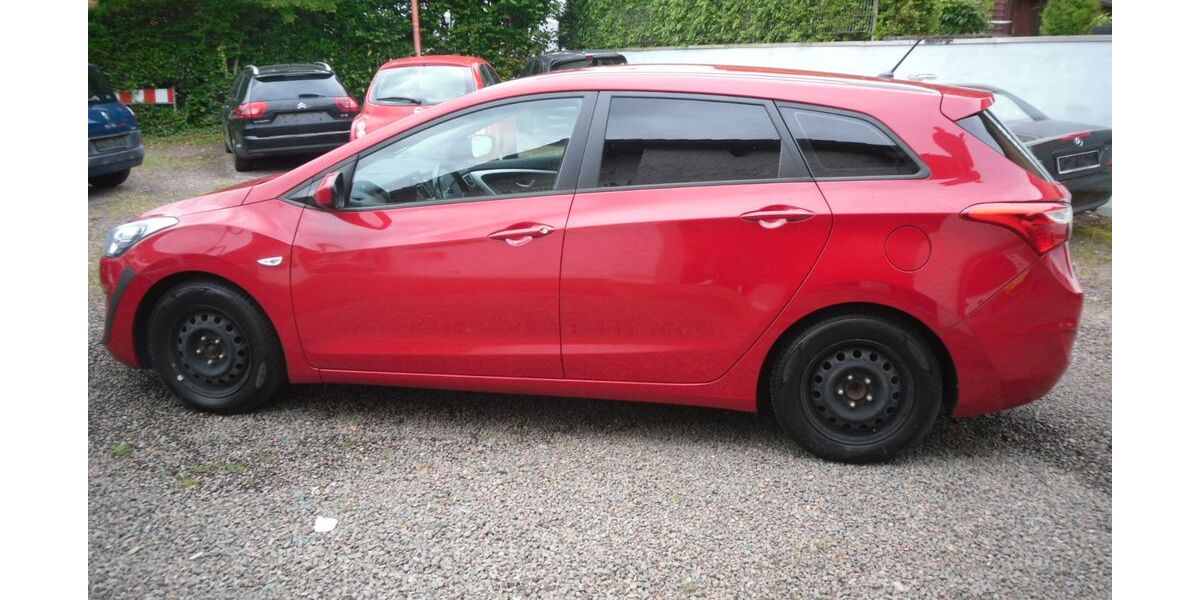 Hyundai i30 130.000 km 5.790 &euro; Saarbruecken 66119