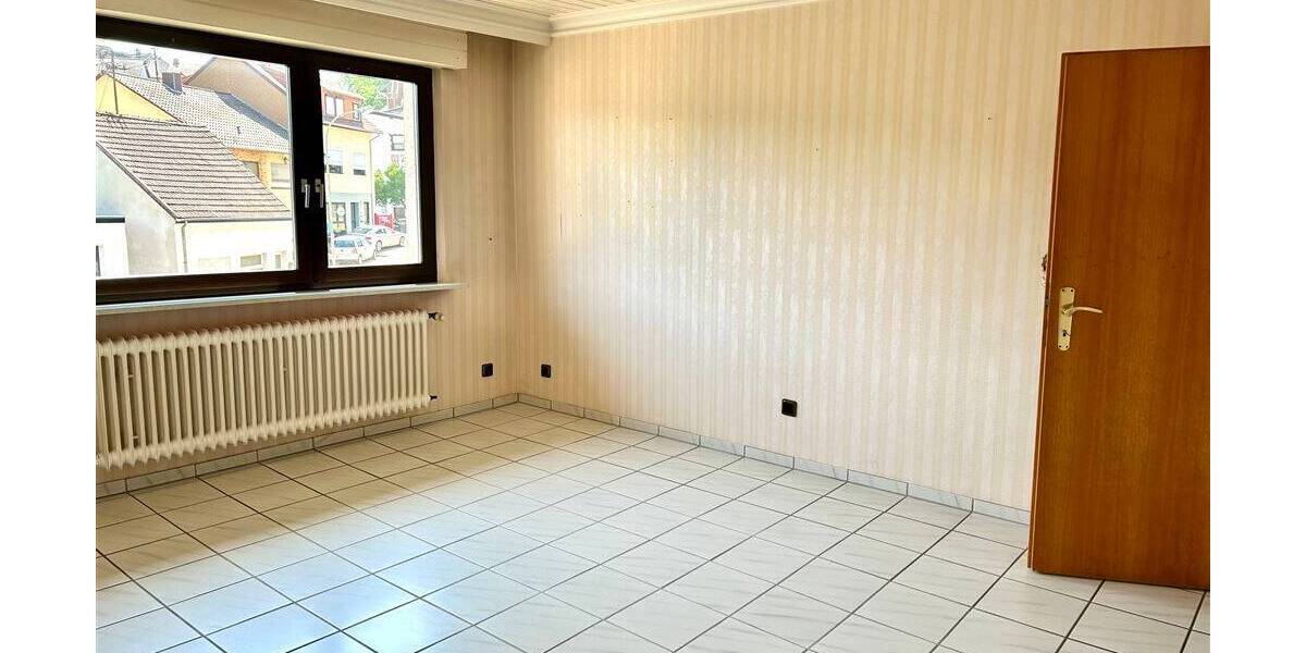 Mehrfamilienhaus, Wohnhaus Quierschied - 8 Zimmer, 198 m&sup2;, 287.000&euro; | Angebot:25745731