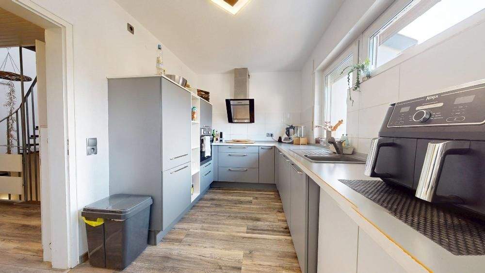 Einfamilienhaus Pirmasens Ruhbank - 7 Zimmer, 240 m&sup2;, 395.000&euro; | Angebot:25706036