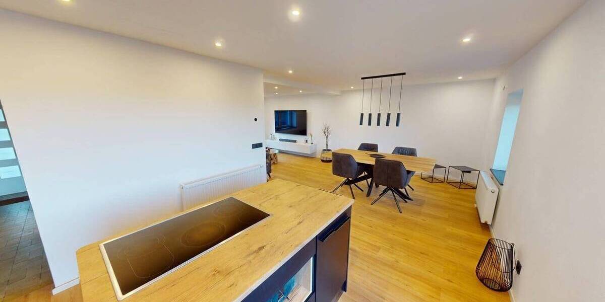 Einfamilienhaus Schiffweiler - 3 Zimmer, 95 m&sup2;, 199.000&euro; | Angebot:25984455