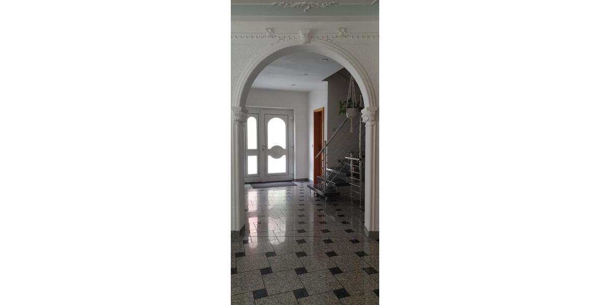 ObjNr:18787 - Hochmoderne repräsentatives Objekt am Waldrand - Zweifamilienhaus Dellfeld | Angebot:15064611