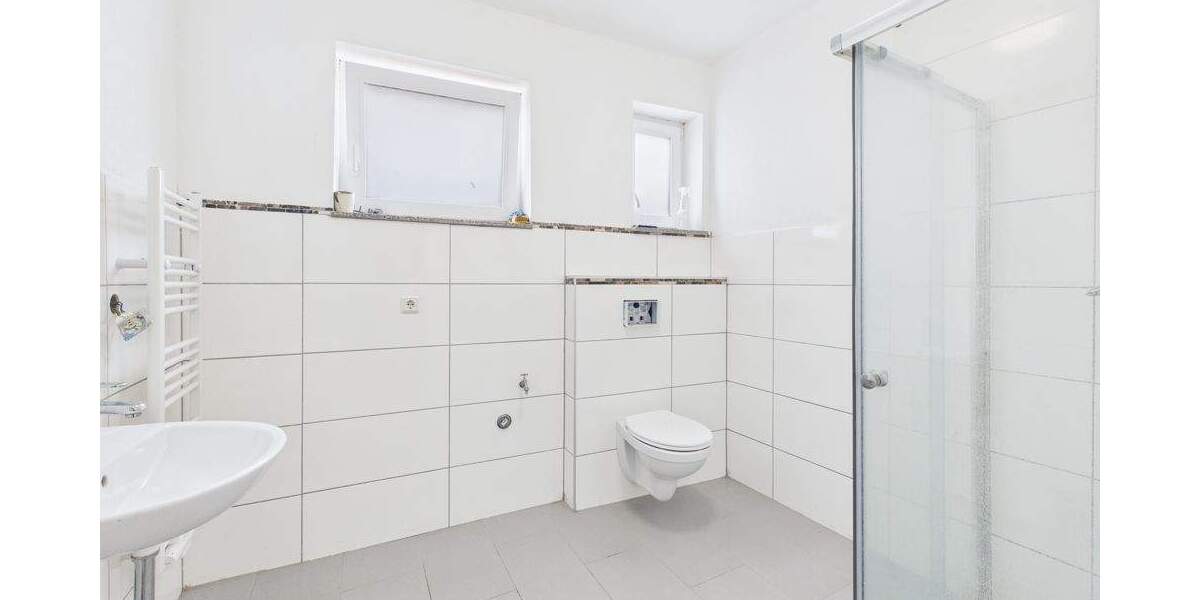 Mehrfamilienhaus, Wohnhaus Eppelborn / Wiesbach Wiesbach - 7 Zimmer, 239 m&sup2;, 195.000&euro; | Angebot:25687894