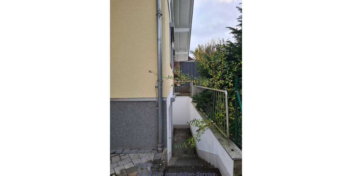 Neuwertiges Komforthaus in schöner Stadtrandlage von Homburg - Einfamilienhaus Homburg | Angebot:26967166