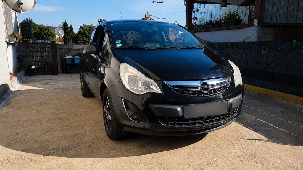 Opel Corsa 202.250 km 2.950 &euro; Spiesen-Elversberg 66583