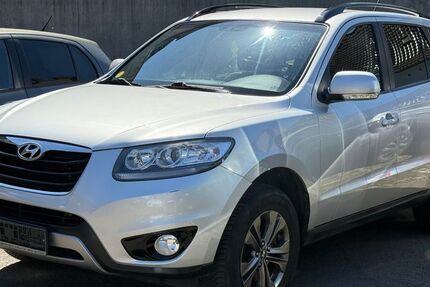 Hyundai SANTA FE 219.600 km 4.900 &euro; Saarbrücken - Burbach 66115