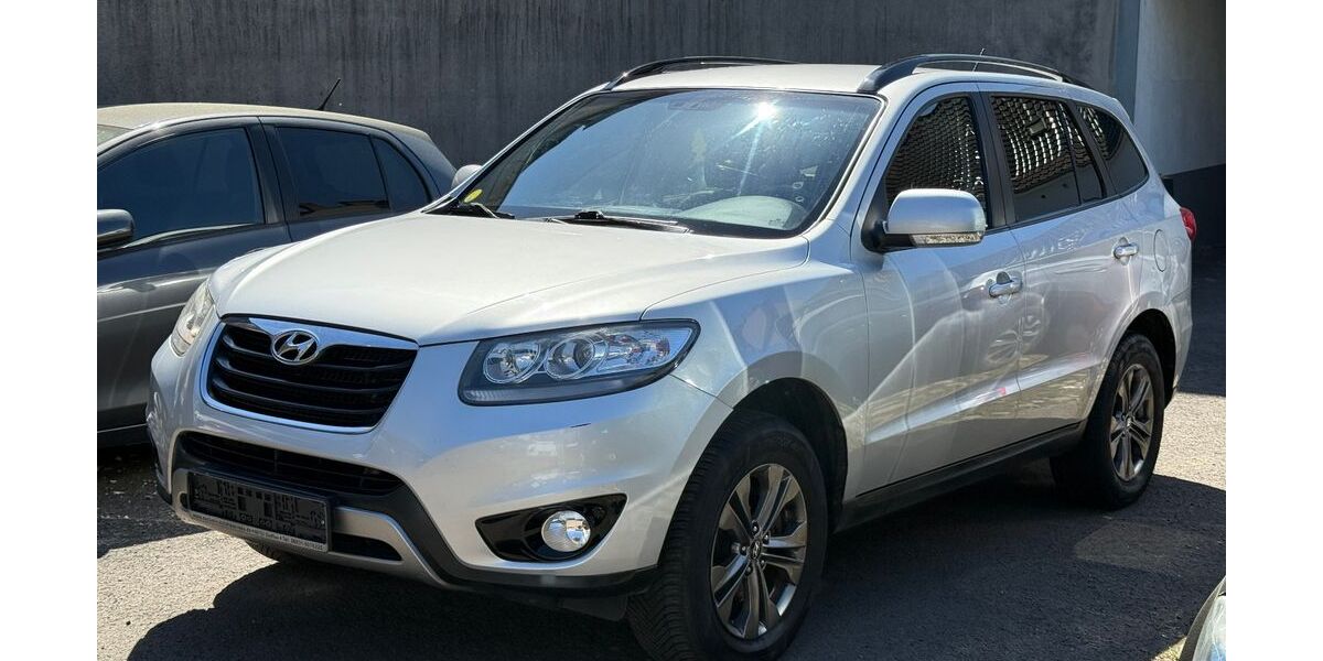 Hyundai SANTA FE 219.600 km 4.900 &euro; Saarbrücken - Burbach 66115