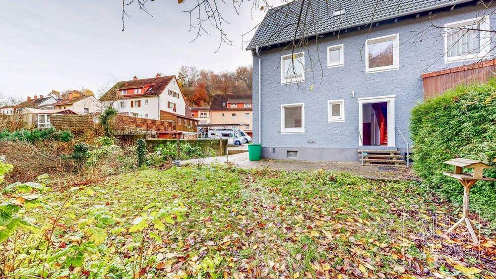Doppelhaushälfte Pirmasens Niedersimten - 8 Zimmer, 121 m&sup2;, 145.000&euro; | Angebot:25668054