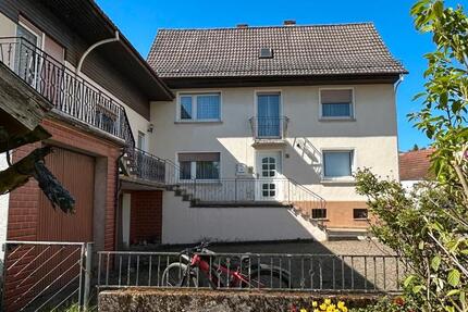 Haus Rammelsbach - 8 Zimmer, 215 m&sup2;, 259.000&euro; | Angebot:26762894