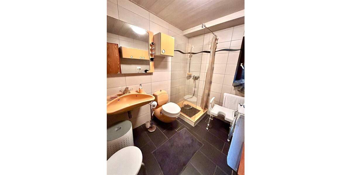 Mehrfamilienhaus, Wohnhaus Eppelborn Dirmingen - 7 Zimmer, 244 m&sup2;, 285.000&euro; | Angebot:25701154