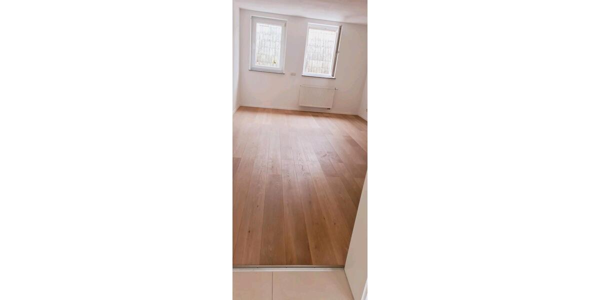Etagenwohnung Weilerbach - 3 Zimmer, 120 m&sup2;, 1.195&euro; | Angebot:25291811