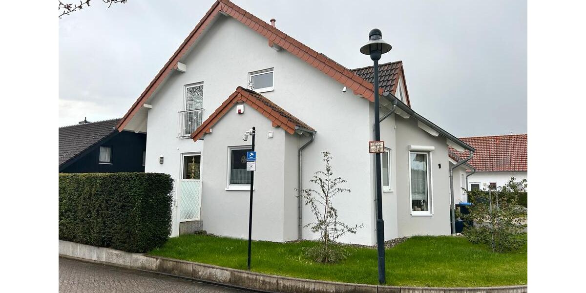 Einfamilienhaus Blieskastel - 6 Zimmer, 150 m&sup2;, 390.000&euro; | Angebot:26001753