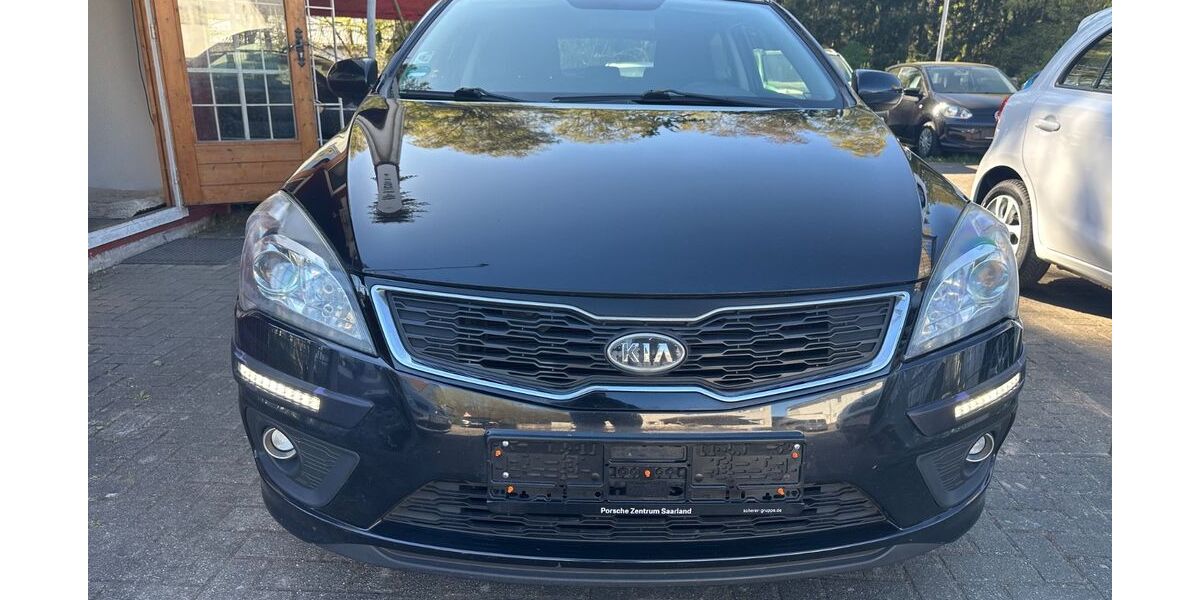Kia ceed / Ceed 167.003 km 4.299 &euro; Homburg 66424
