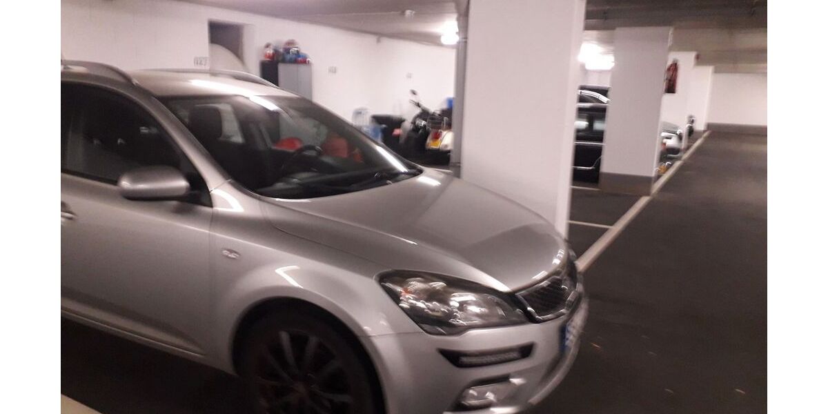 Kia ceed Sportswagon 155.000 km 5.600 &euro; Saarbrücken 66119