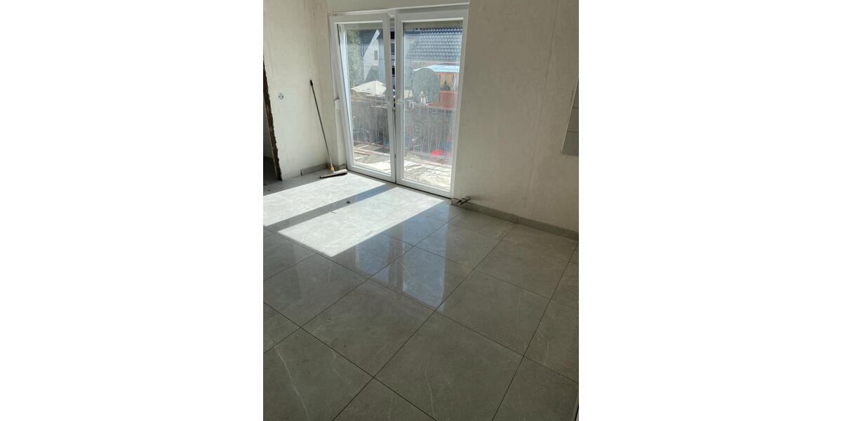 Etagenwohnung Saarbrücken Dudweiler - 1 Zimmer, 20 m&sup2;, 350&euro; | Angebot:26646384