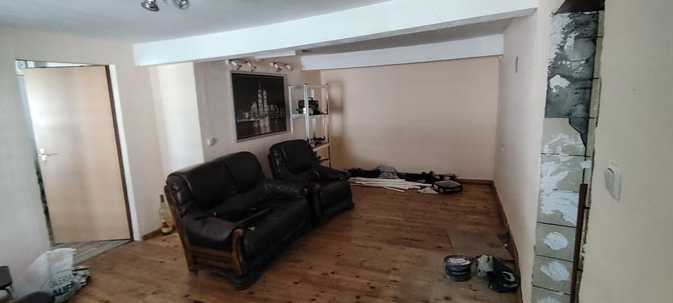 Doppelhaushälfte Tholey - 6 Zimmer, 130 m&sup2;, 58.000&euro; | Angebot:26068266