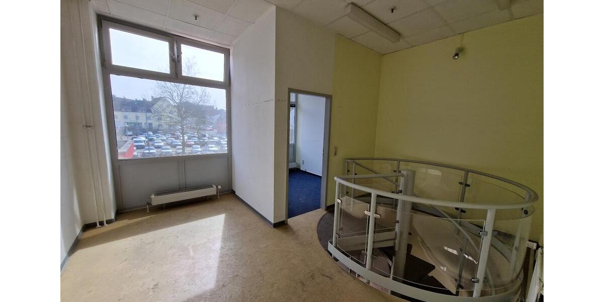 Gewerbeobjekt Homburg - 2.200&euro; | Angebot:23853116