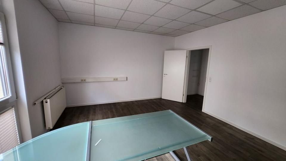Gewerbeobjekt Ramstein-Miesenbach Miesenbach - 2.950&euro; | Angebot:25755089