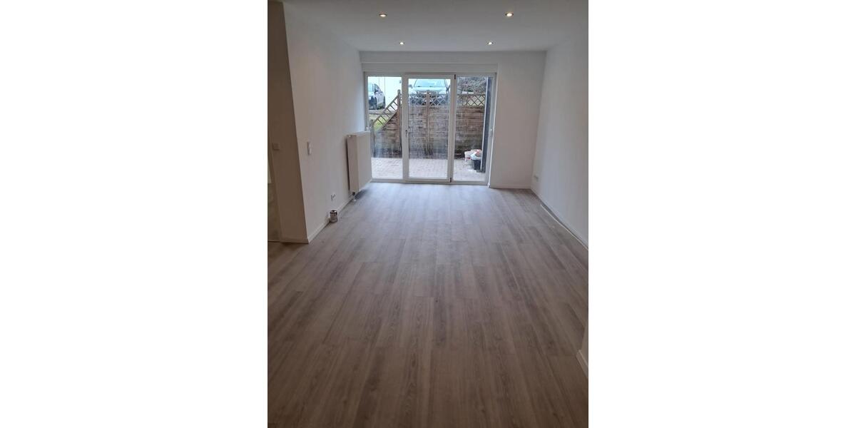 Erdgeschoßwohnung Sulzbach (Saar) - 3 Zimmer, 97 m&sup2;, 800&euro; | Angebot:25783205