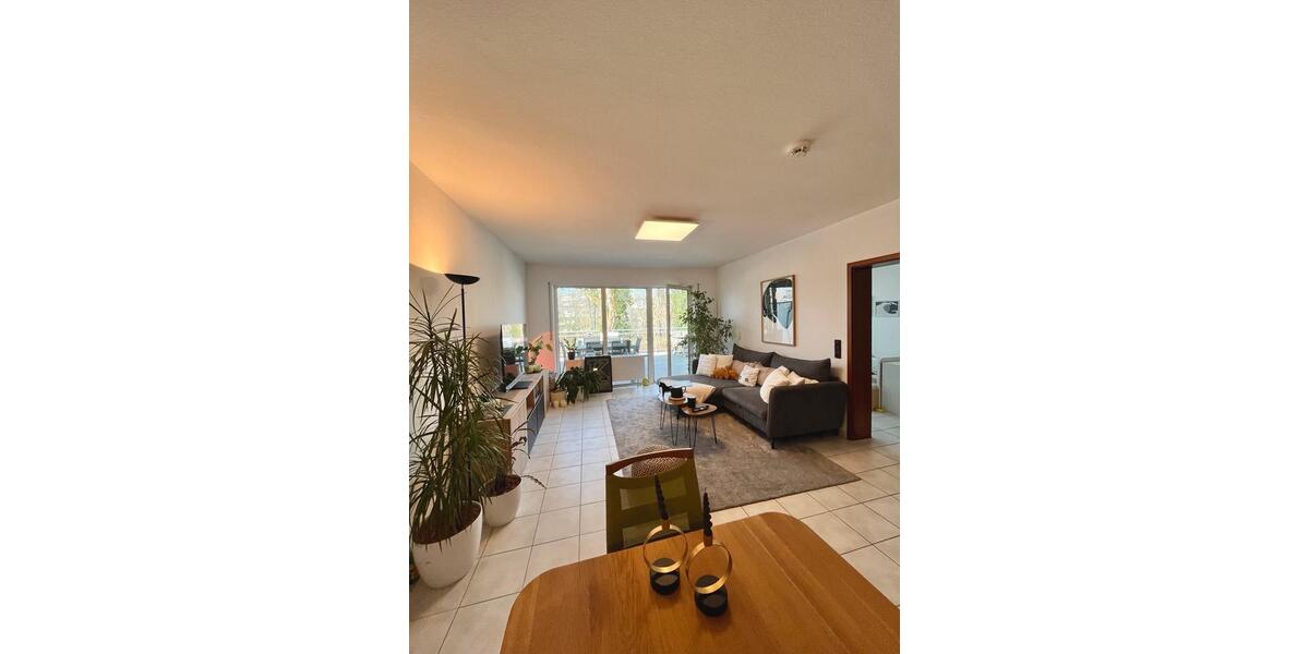 Terrassenwohnung Saarbrücken Kieselhumes - 2.5 Zimmer, 64 m&sup2;, 830&euro; | Angebot:25637823