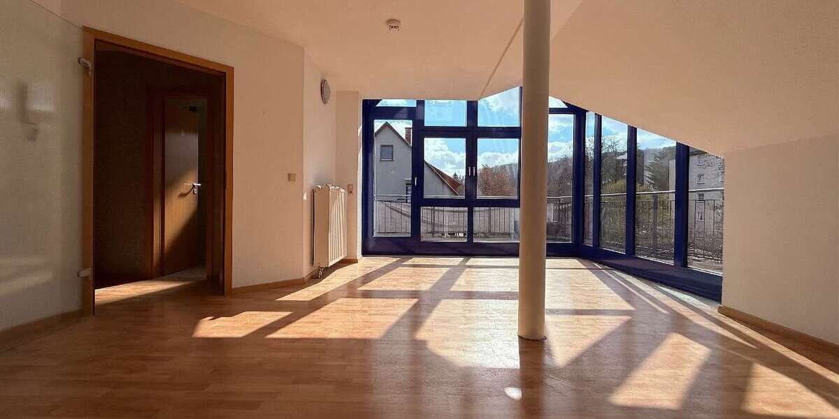 Etagenwohnung Saarbrücken St. Arnual - 3 Zimmer, 82 m&sup2;, 229.000&euro; | Angebot:26037825