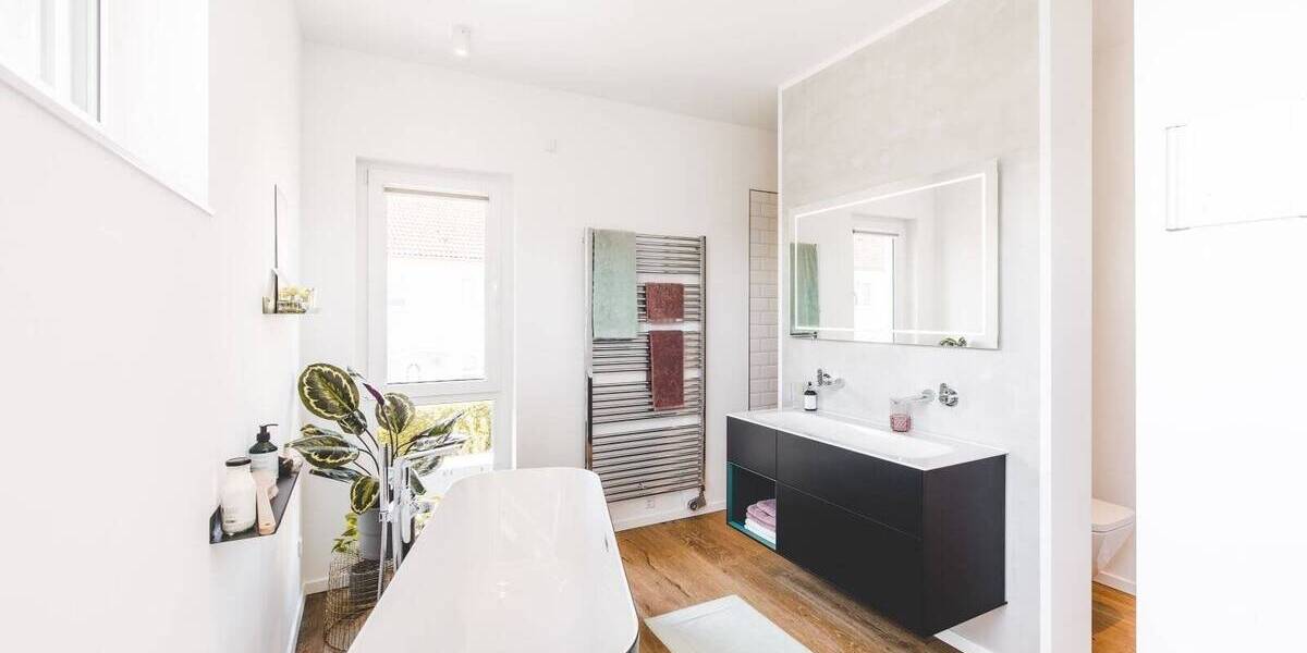 Einfamilienhaus Schiffweiler - 8 Zimmer, 183 m&sup2;, 625.900&euro; | Angebot:26142776