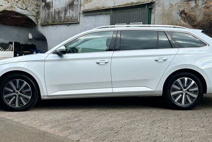 Skoda Superb 167.000 km 17.900 &euro; Saarbrücken 66117