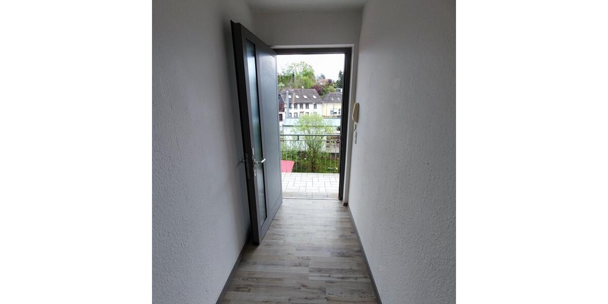 Etagenwohnung Heusweiler - 3 Zimmer, 70 m&sup2;, 510&euro; | Angebot:26293952