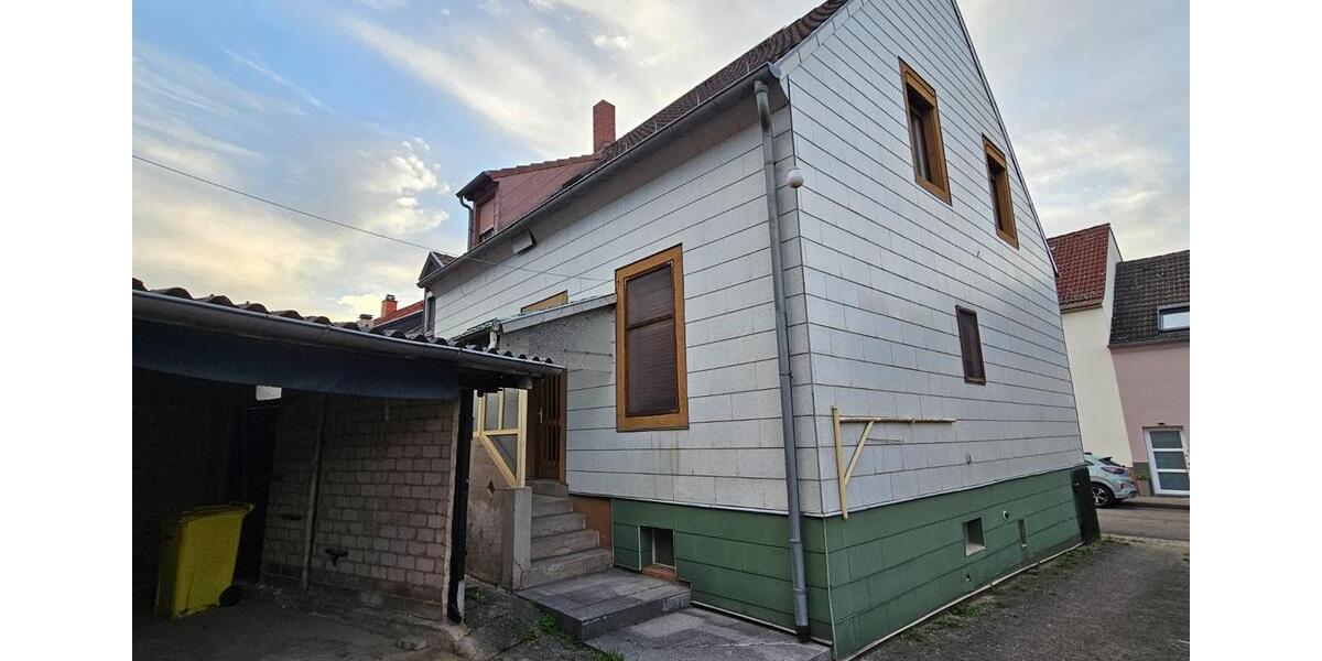 Einfamilienhaus Zweibrücken - 6 Zimmer, 125 m&sup2;, 187.000&euro; | Angebot:25057041