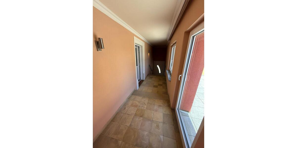 Reihenhaus Zweibrücken - 9 Zimmer, 193 m&sup2;, 325.000&euro; | Angebot:26929455
