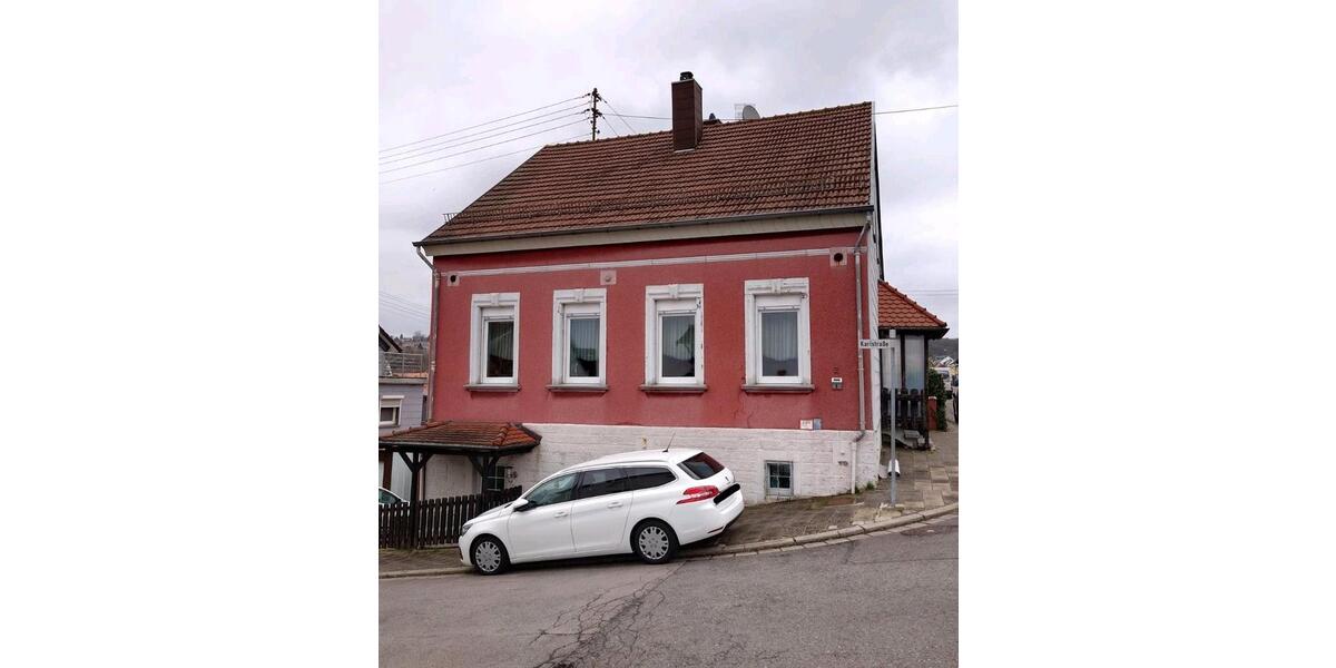 Einfamilienhaus Friedrichsthal - 7 Zimmer, 175 m&sup2;, 250.000&euro; | Angebot:25095844