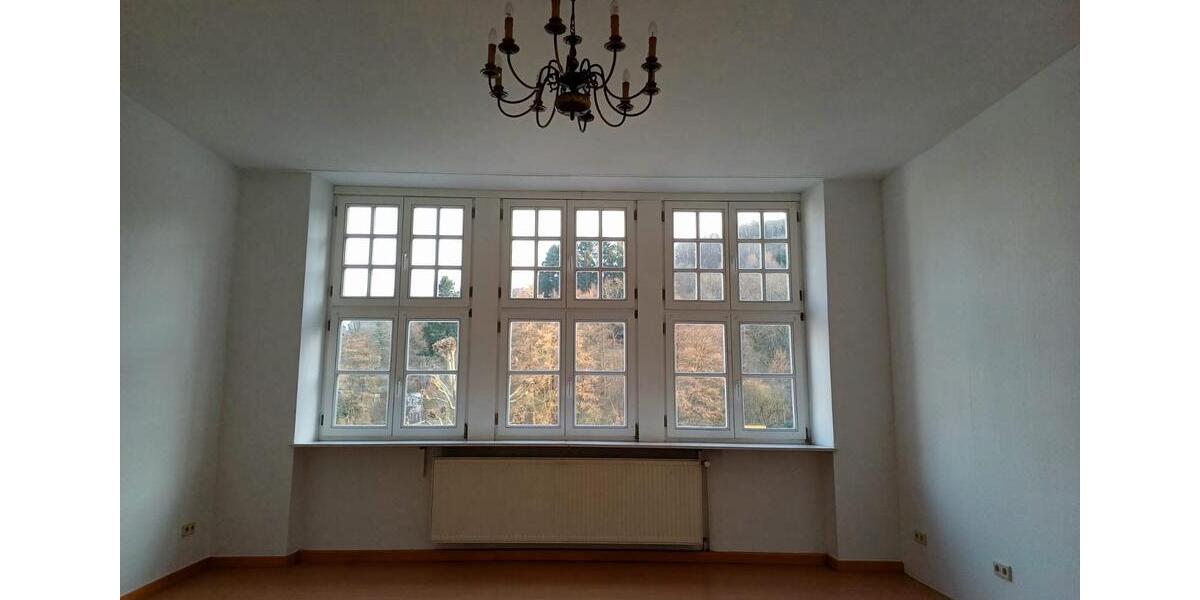 Etagenwohnung Sankt Wendel - 3 Zimmer, 110 m&sup2;, 950&euro; | Angebot:25979103