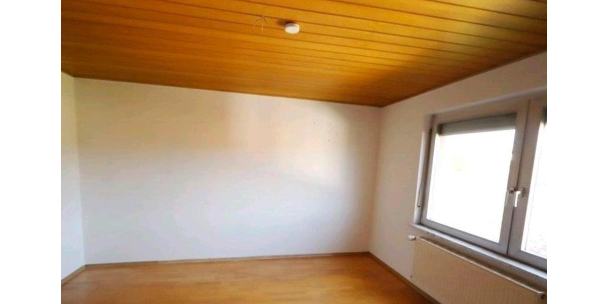 Etagenwohnung Herschweiler-Pettersheim Pettersheim - 2 Zimmer, 73 m&sup2;, 500&euro; | Angebot:25137370