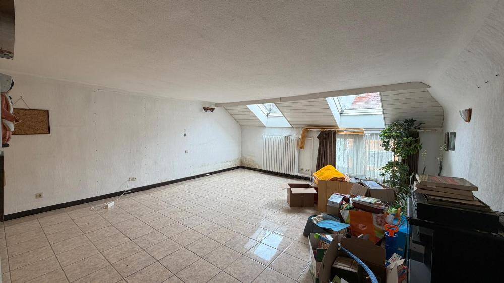 Einfamilienhaus Homburg Einöd - 4 Zimmer, 135 m&sup2;, 230.000&euro; | Angebot:25986443