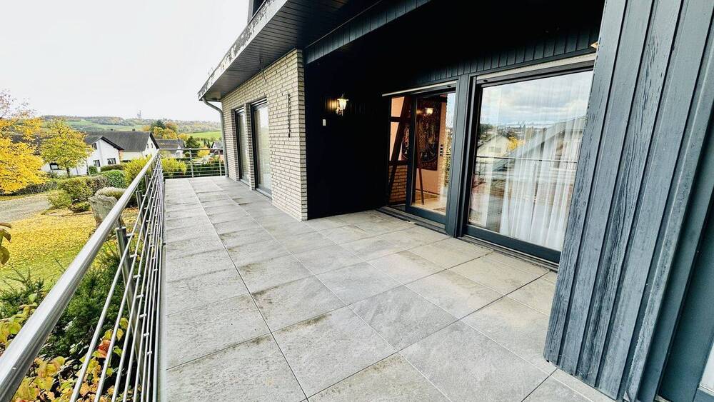 Mehrfamilienhaus, Wohnhaus Illingen - 9 Zimmer, 373 m&sup2;, 459.000&euro; | Angebot:25686397