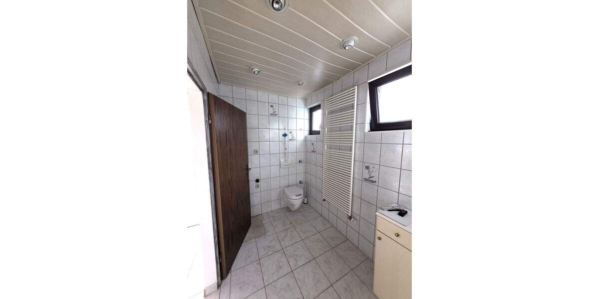 Doppelhaushälfte Saarland - Quierschied Fischbach - 5 Zimmer, 145 m&sup2;, 225.000&euro; | Angebot:25846095