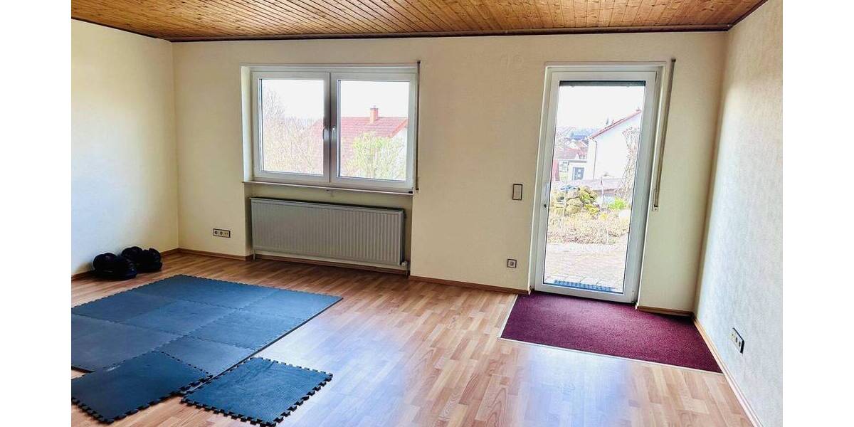 Einfamilienhaus Erzenhausen - 6 Zimmer, 224 m&sup2;, 495.000&euro; | Angebot:25939262