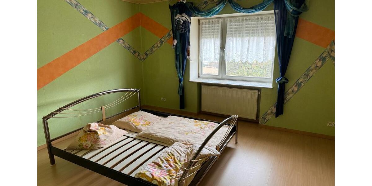 Reihenhaus Schiffweiler - 165.000&euro; | Angebot:23203201