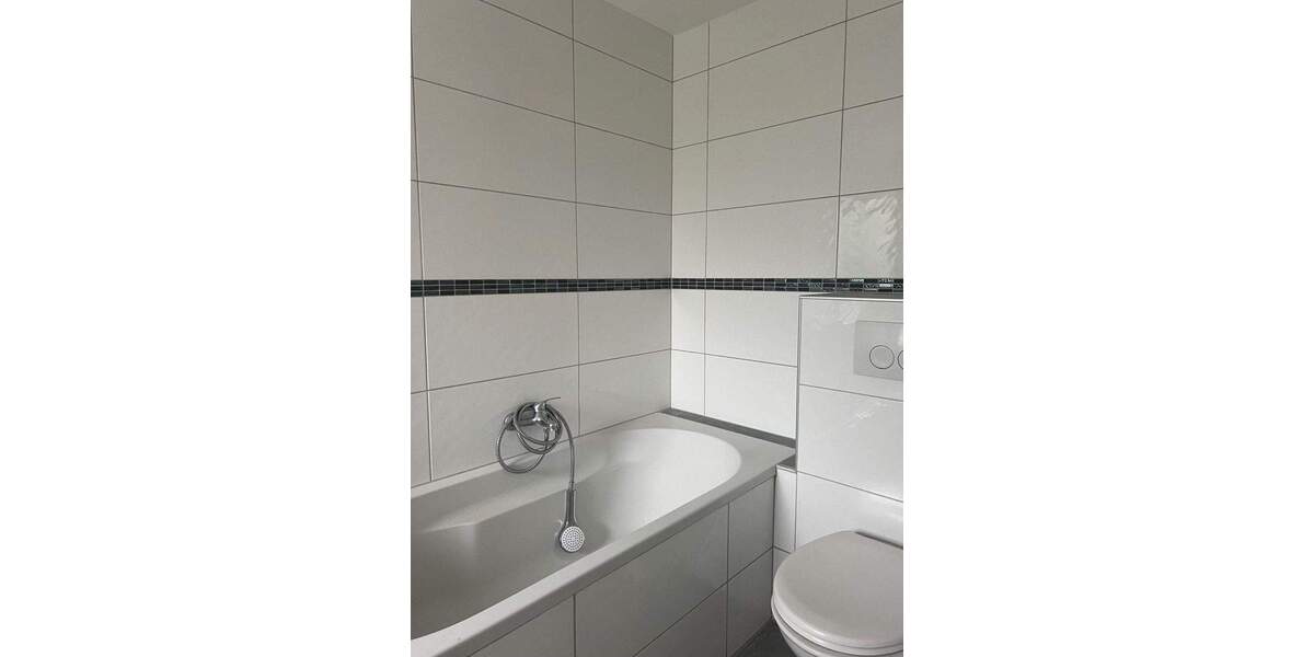 Einfamilienhaus Illingen - Uchtelfangen Uchtelfangen - 4 Zimmer, 110 m&sup2;, 165.000&euro; | Angebot:25663165