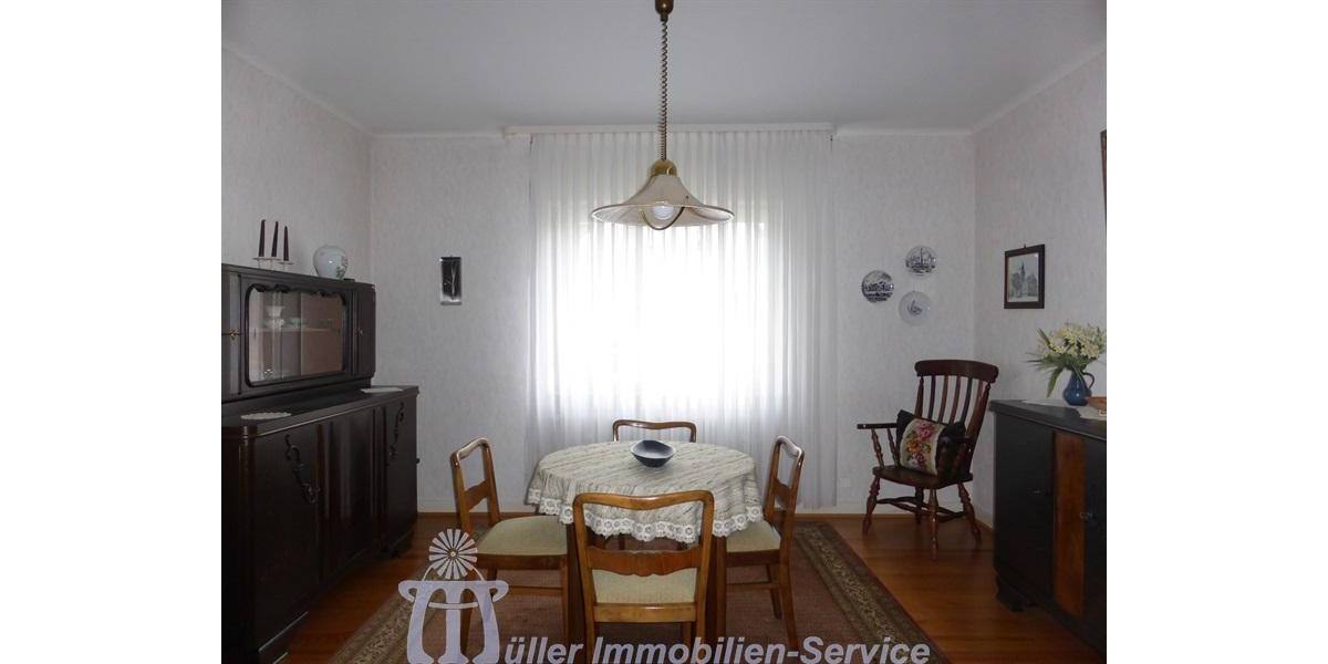 Gepflegtes 1-Familienhaus in Dudweiler - Einfamilienhaus Saarbrücken-Dudweiler Dudweiler | Angebot:9889822