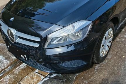 Mercedes-Benz A 180 236.000 km 5.999 &euro; Wallhalben 66917