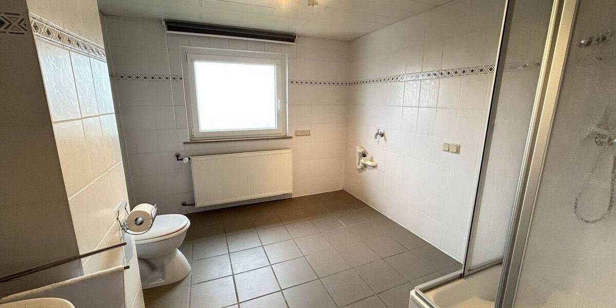 Mehrfamilienhaus, Wohnhaus Blieskastel / Biesingen Biesingen - 6 Zimmer, 179 m&sup2;, 280.000&euro; | Angebot:25912939