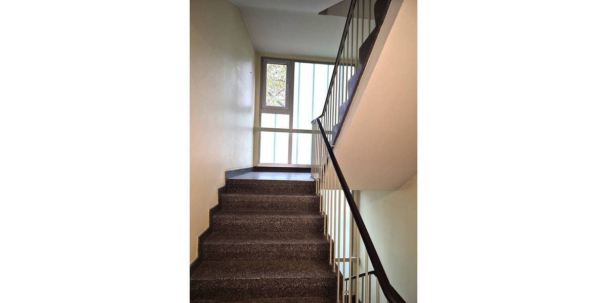 Etagenwohnung Saarbrücken / Sankt Johann St Johann - 3 Zimmer, 91 m&sup2;, 170.000&euro; | Angebot:26117978