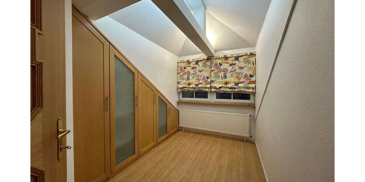Etagenwohnung Pirmasens Niedersimten - 3 Zimmer, 102 m&sup2;, 750&euro; | Angebot:25157341