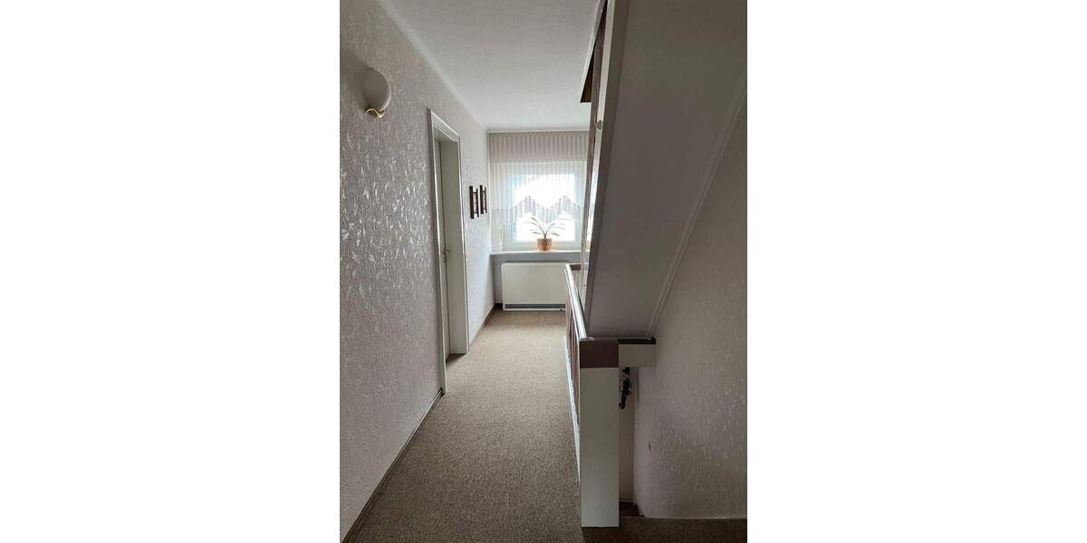 Einfamilienhaus Vinningen - 8 Zimmer, 155 m&sup2;, 195.000&euro; | Angebot:25691426