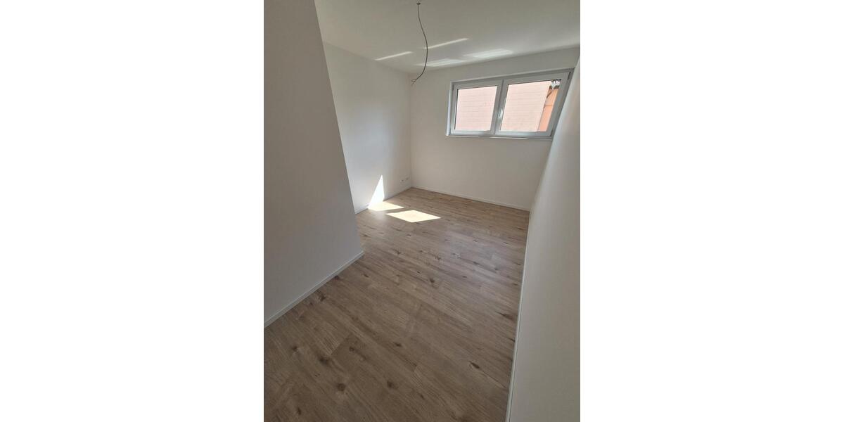 Etagenwohnung Bruchmühlbach-Miesau Miesau - 2 Zimmer, 80 m&sup2;, 280.000&euro; | Angebot:26183250