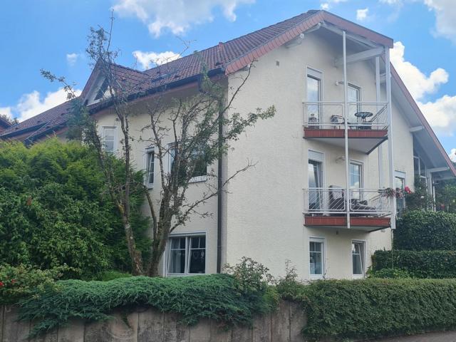 Großzügiges Wohnhaus mit Einliegerwohnung in Höhenlage von Neunkirchen - Einfamilienhaus Neunkirchen | Angebot:17333117